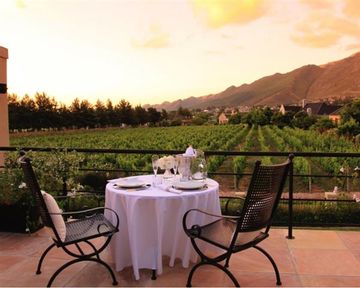 Foreign Buyers Flock to Franschhoek as Luxury Demand Surges