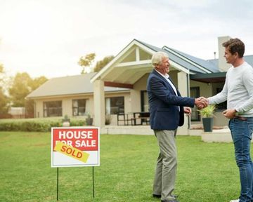 Selling your home in Namibia: maximising your investment