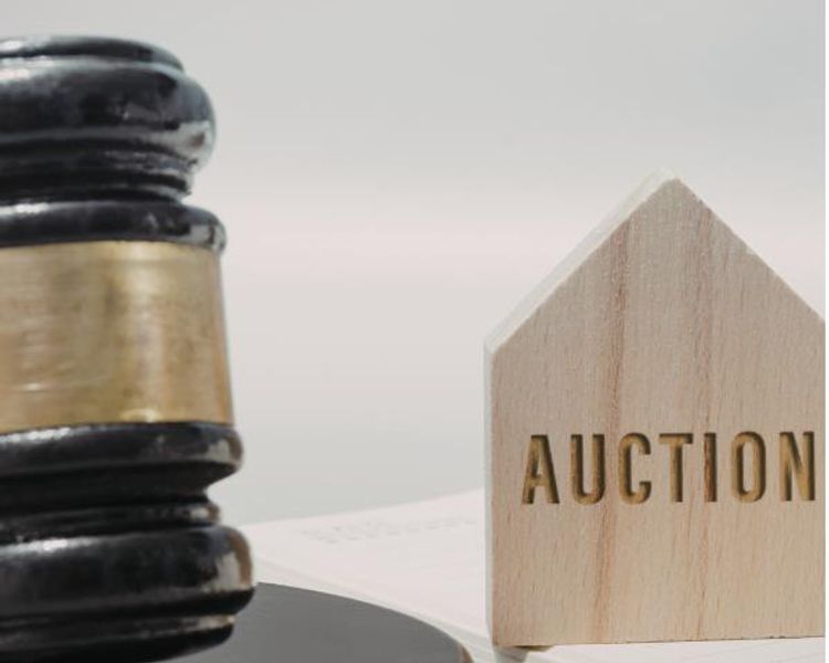 Auctioning Your Property in South Africa: When It Makes Sense for Sellers