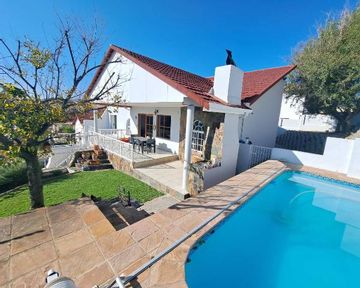 Property Watch - 3 Properties for sale in Windhoek