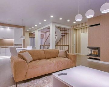 DOES UPGRADED LIGHTING ADD VALUE TO A HOME FOR SALE?