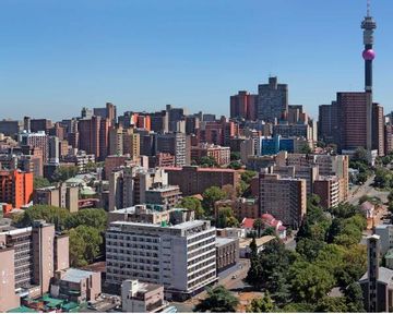 Savvy investors should consider Johannesburg's commercial property environment