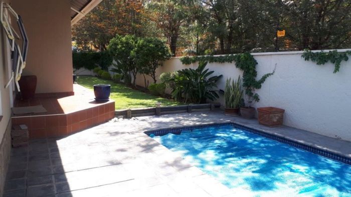 Property #1426495, Townhouse for sale in Klein Windhoek
