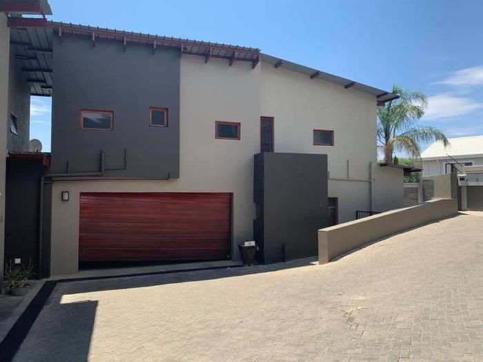 Property #1423437, Townhouse for sale in Windhoek