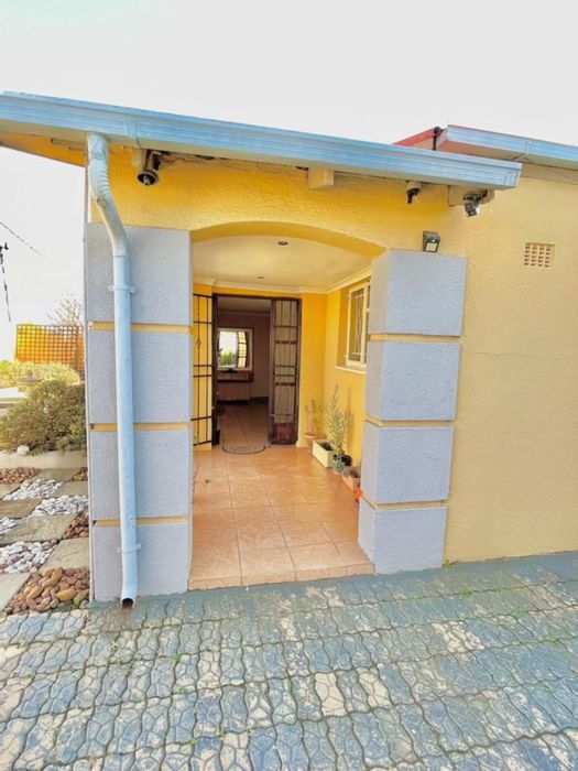 Property #1438522, House pending sale in Bosmont