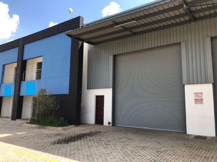 Property #1442613, Industrial rental monthly in Lanseria