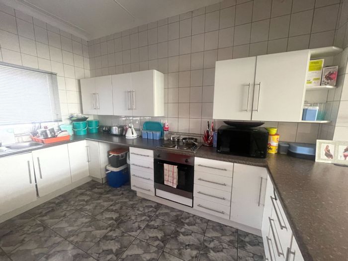 Property #1454562, Flat for sale in Vryheid