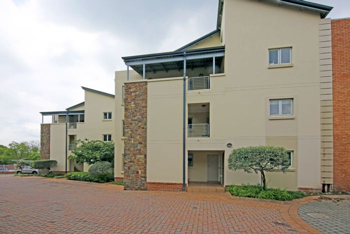 Property #1464988, Apartment pending sale in Parktown North