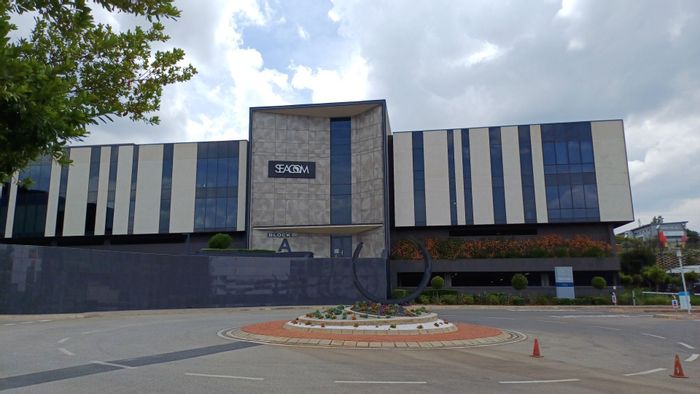 Property #1466675, Office rental monthly in Bryanston