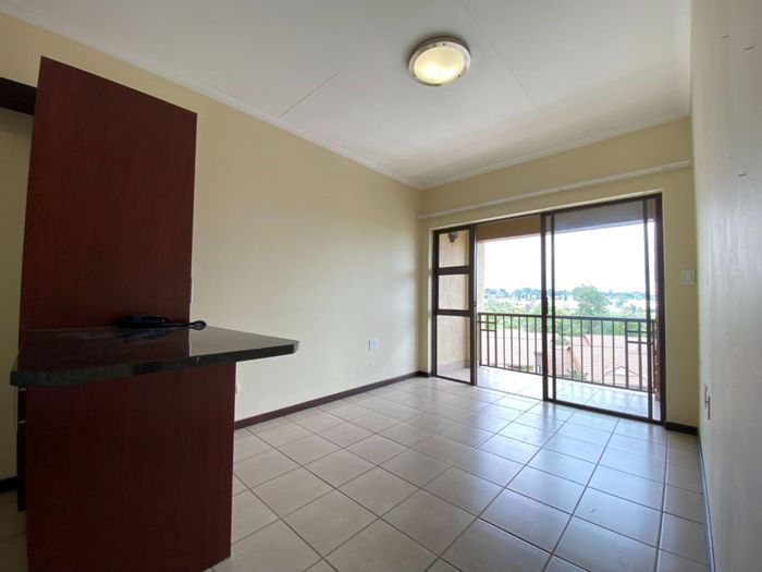 Property #1463685, Apartment for sale in Olivedale
