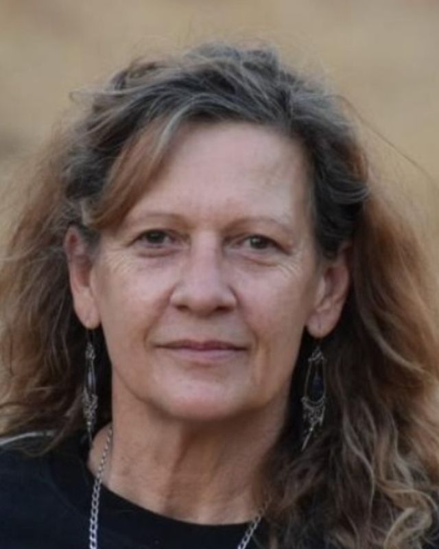 Ronel van Niekerk photo