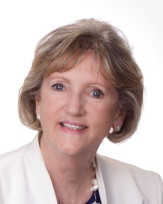 Lynne van Schoor photo