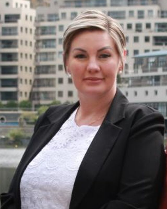 Olivia de Freitas photo