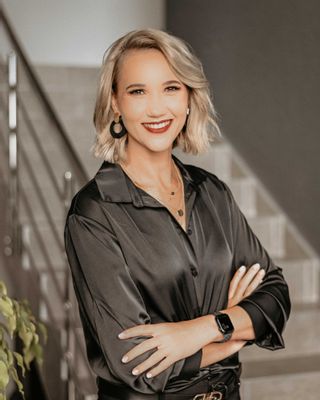 Tanya Redelinghuys photo