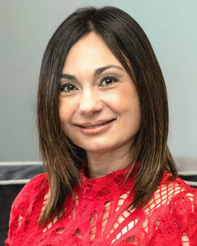 Madeleine Martin photo