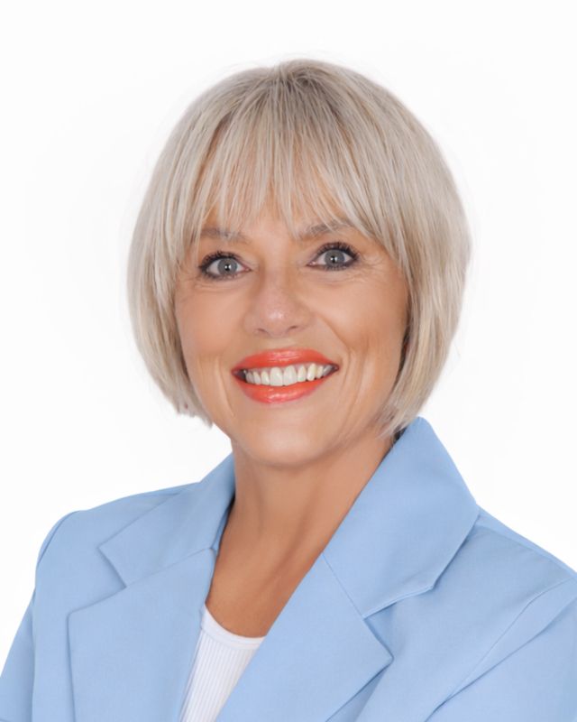 Estella Jordaan photo